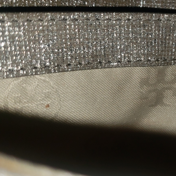 💫Tory Burch: Convertible Silver-Grey Suede Bag - Picture 10 of 16